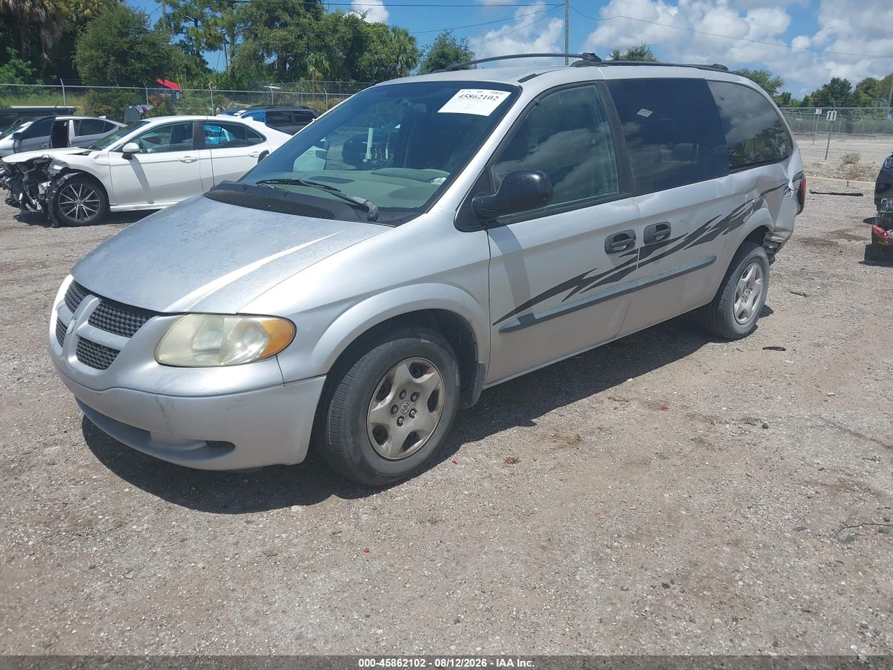 2003 DODGE GRAND CARAVAN SE · 2/11
