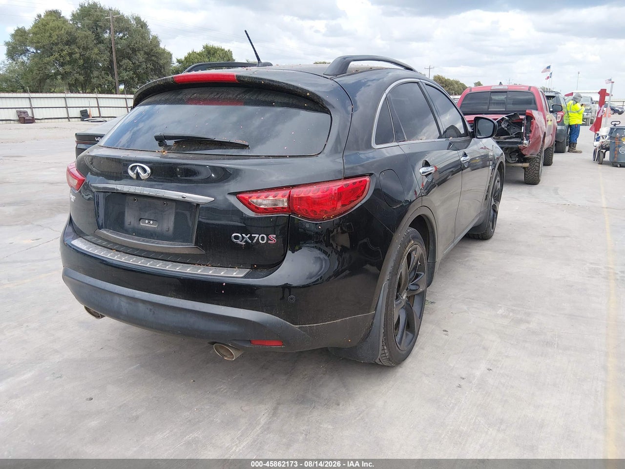 2016 INFINITI QX70 · 4/11