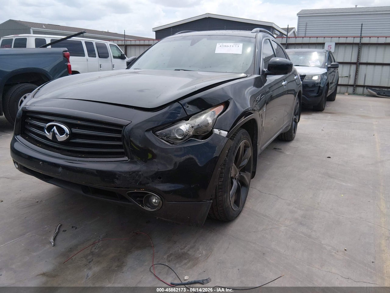 2016 INFINITI QX70 · 2/11
