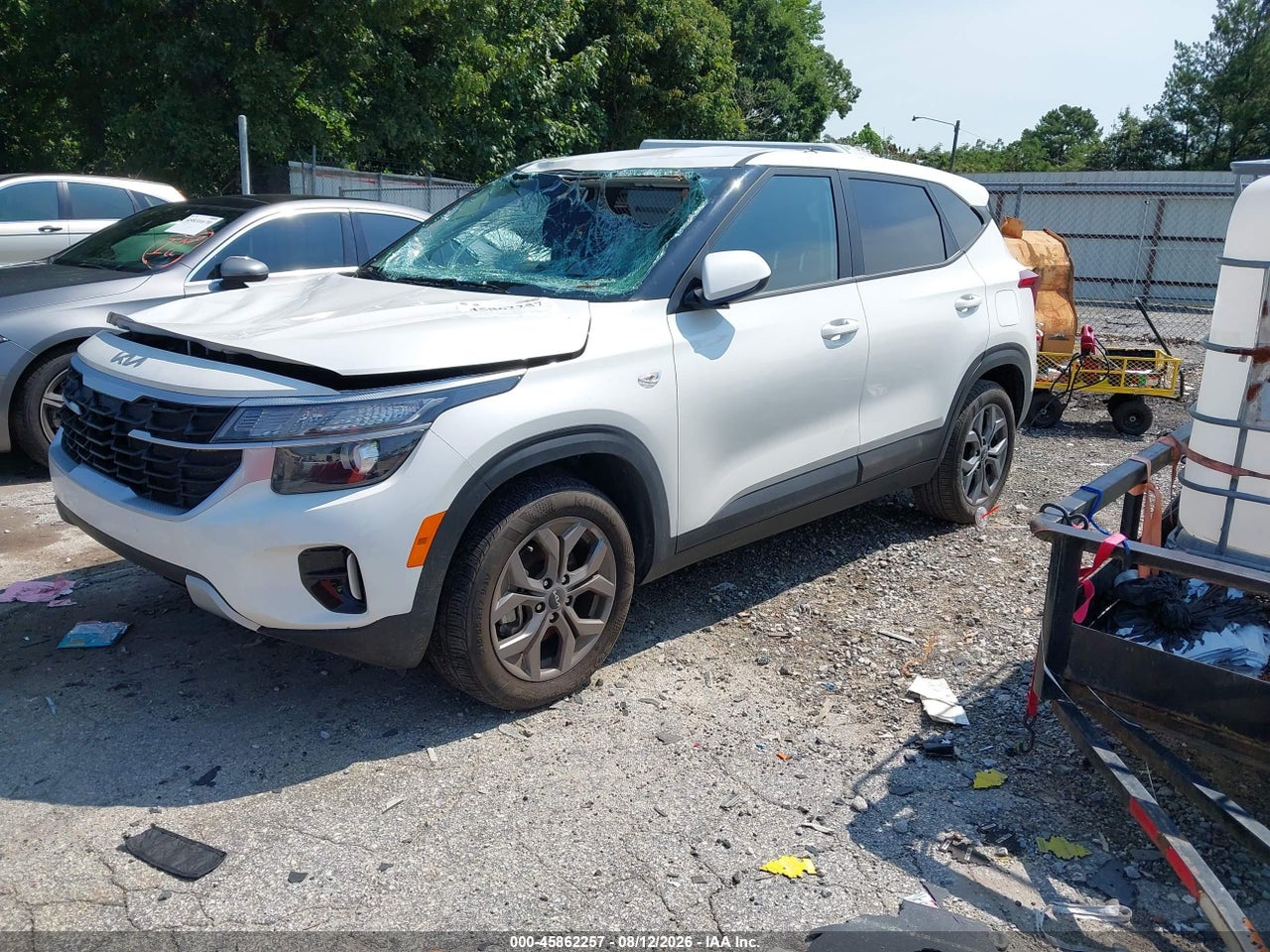 2024 KIA SELTOS LX · 2/11