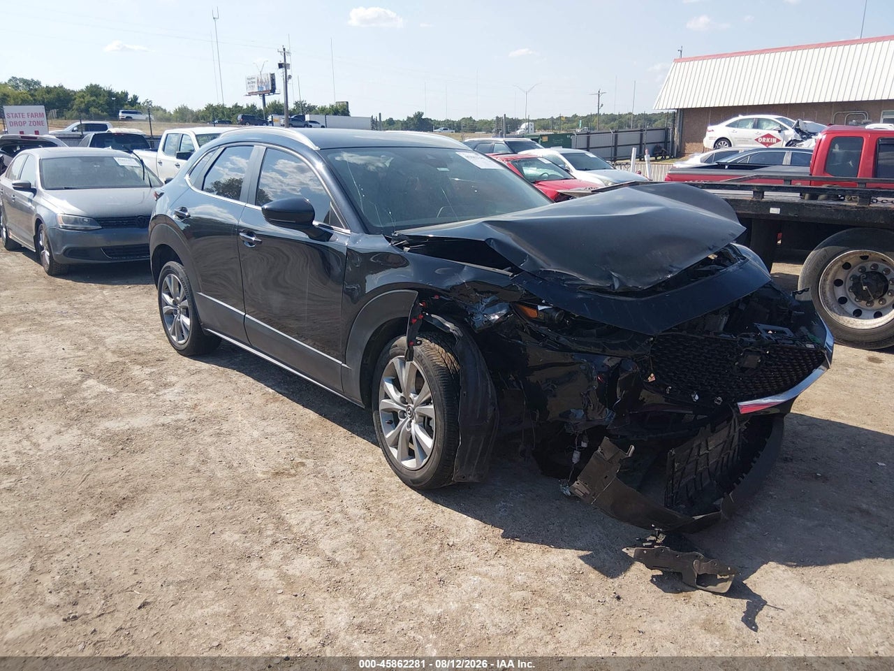 3MVDMBCM1PM****** · 2023 MAZDA CX-30 2.5 S PREFERRED