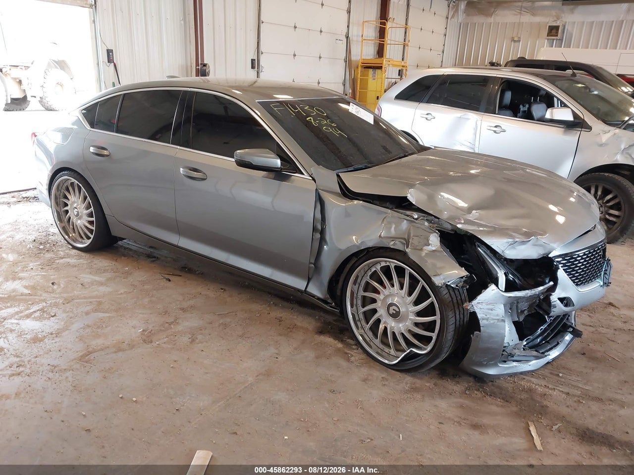 1G6DM5RK0P0****** · 2023 CADILLAC CT5 LUXURY