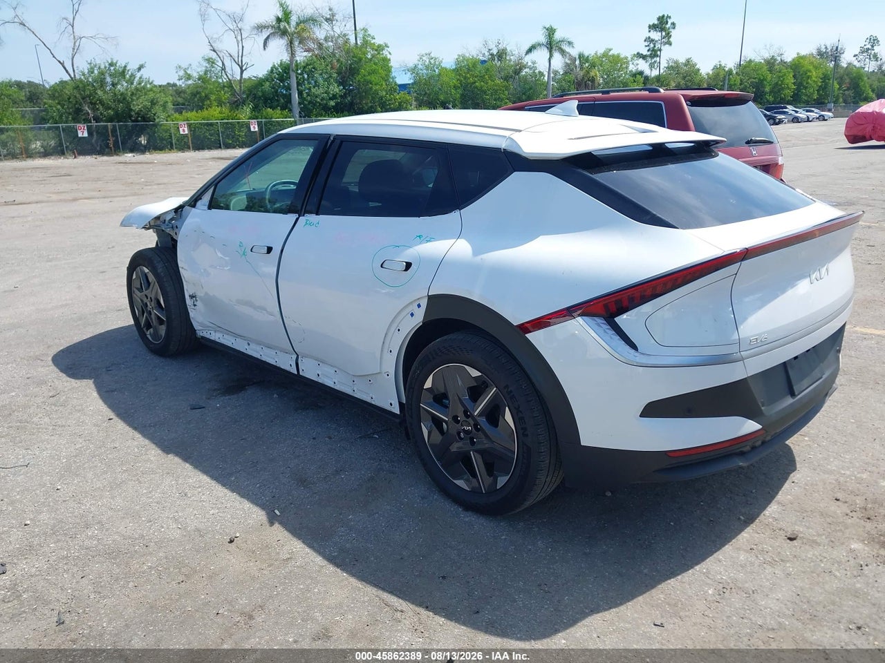 2025 KIA EV6 LIGHT RWD · 3/11