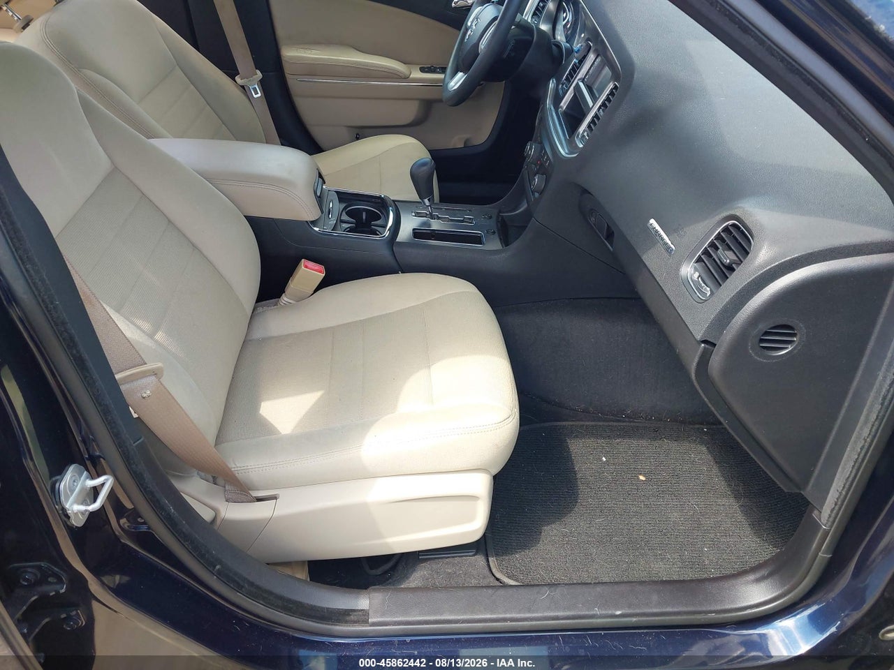 2011 DODGE CHARGER · 5/10