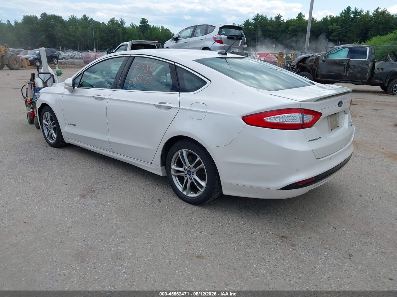 3FA6P0RU8GR****** · 2016 FORD FUSION HYBRID TITANIUM · 3/11