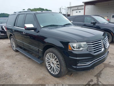5LMJJ2LT8HE****** · 2017 LINCOLN NAVIGATOR RESERVE