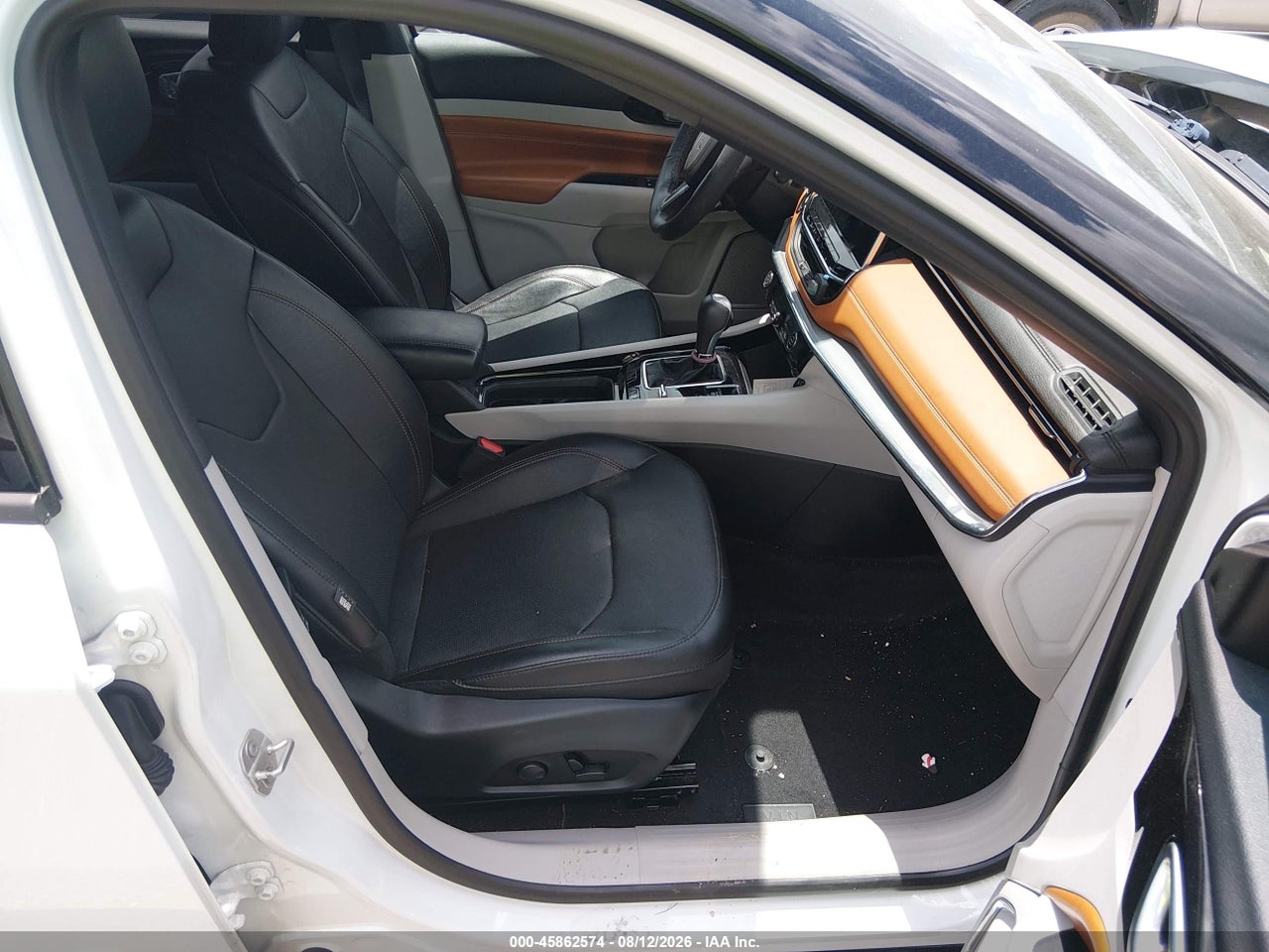 2024 JEEP COMPASS LIMITED 4X4 · 5/11
