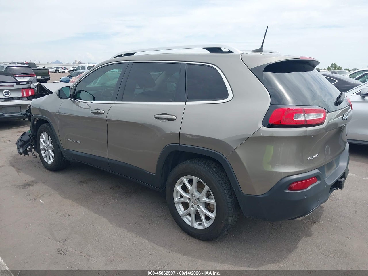 2018 JEEP CHEROKEE LATITUDE PLUS 4X4 · 3/11