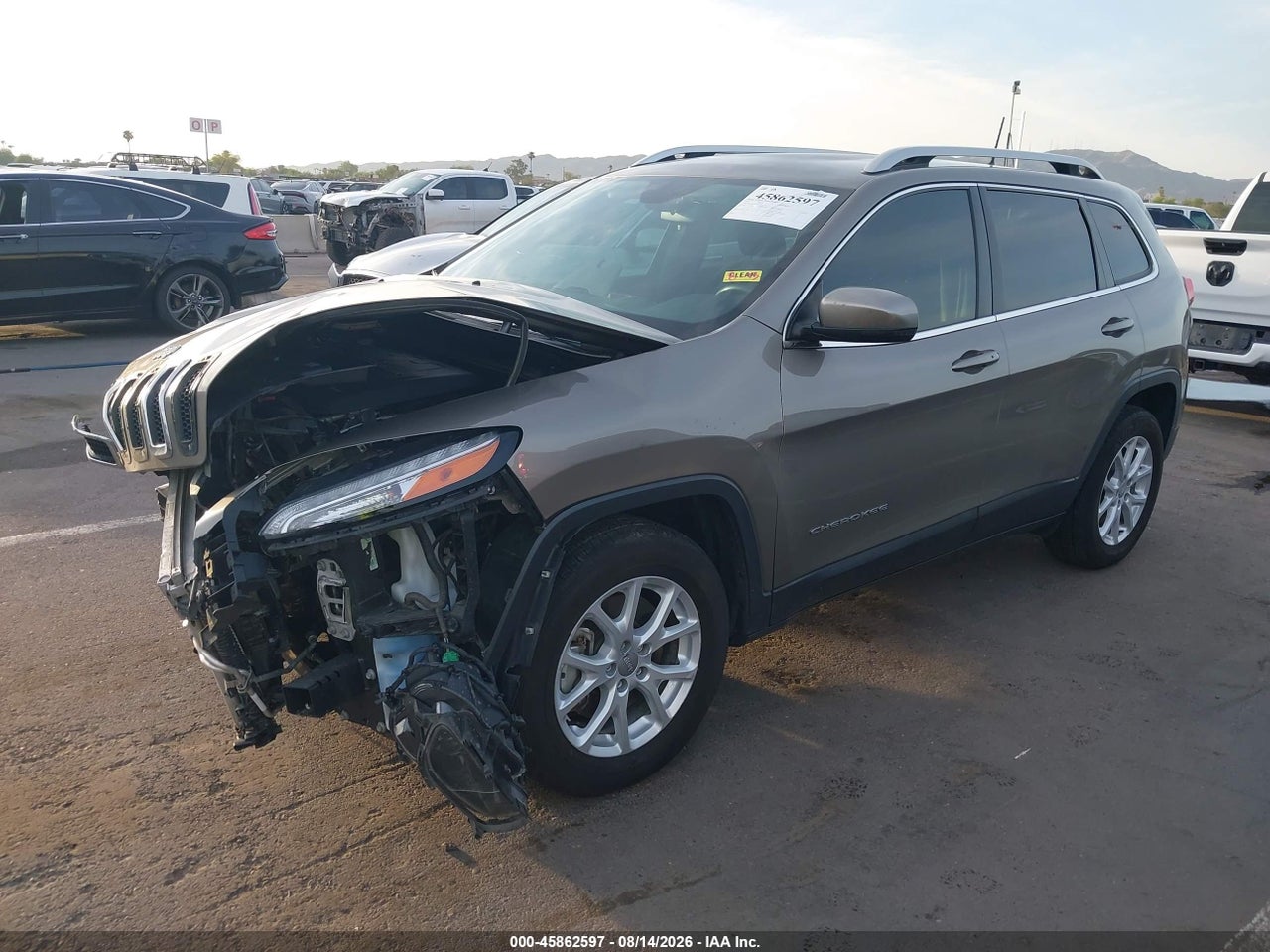 2018 JEEP CHEROKEE LATITUDE PLUS 4X4 · 2/11