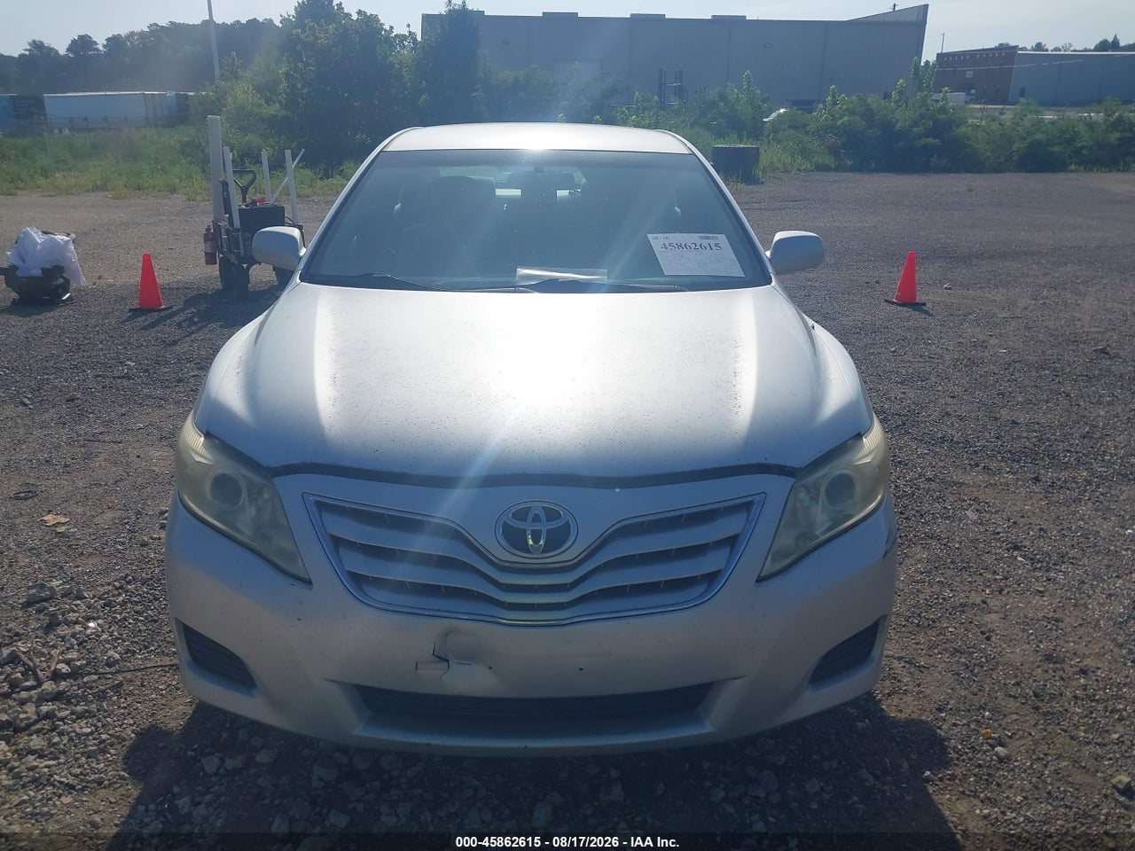 2010 TOYOTA CAMRY LE · 6/11
