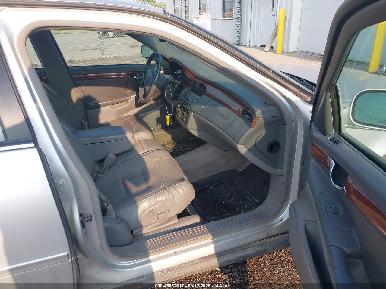 2003 CADILLAC DEVILLE STANDARD · 5/11