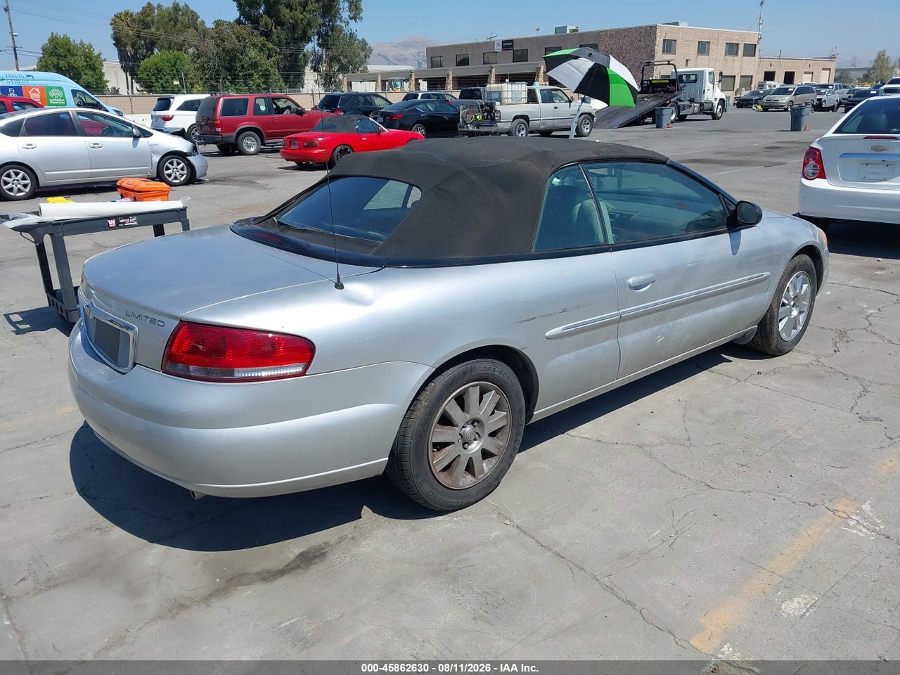 2005 CHRYSLER SEBRING LIMITED · 4/11