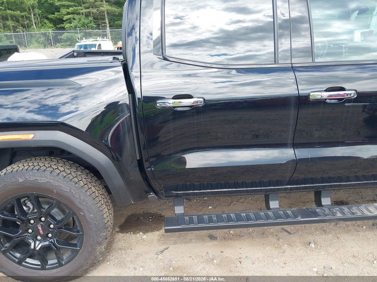 2025 GMC CANYON 4WD DENALI · 6/11