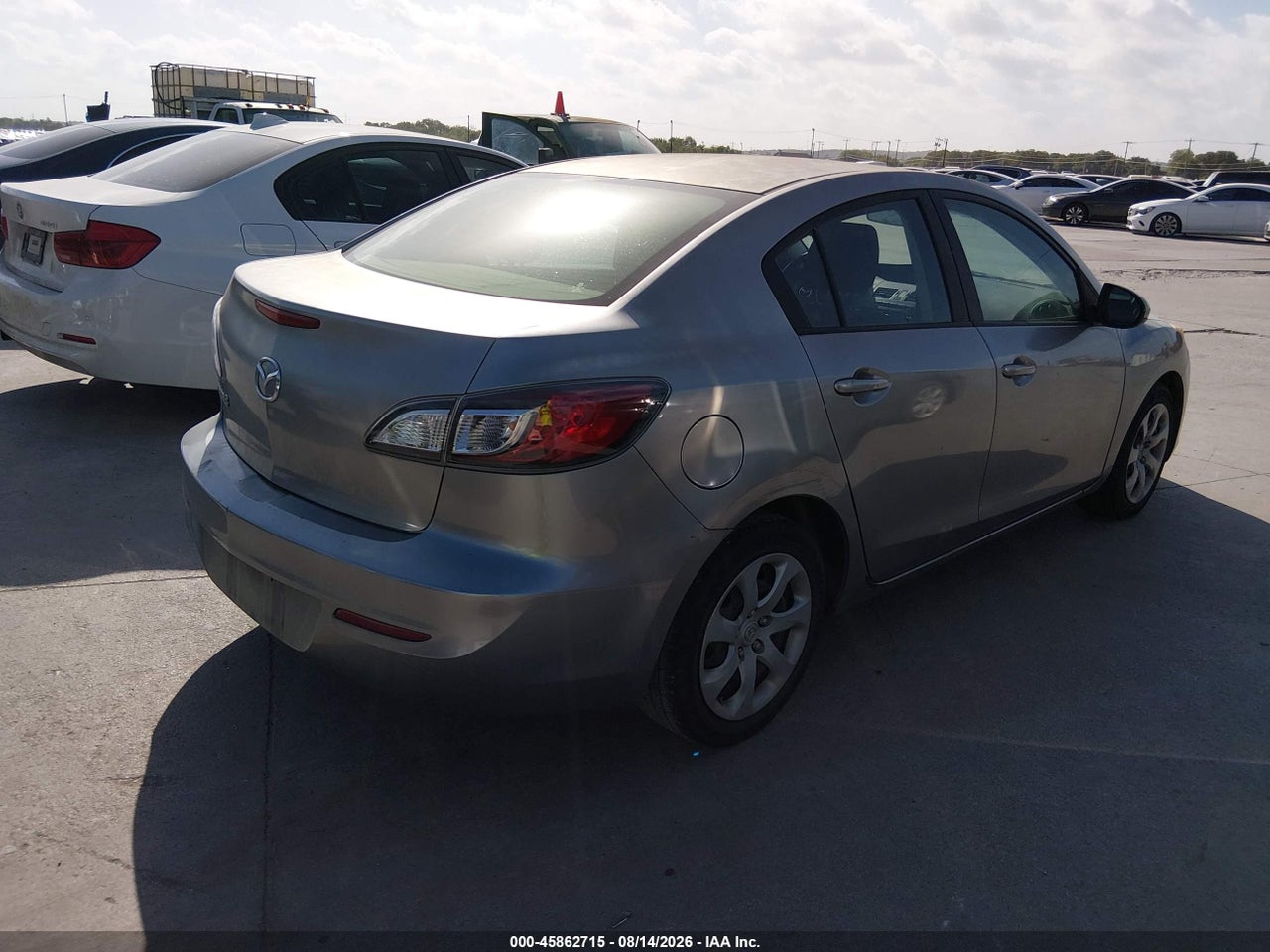 2012 MAZDA MAZDA3 I SPORT · 4/10