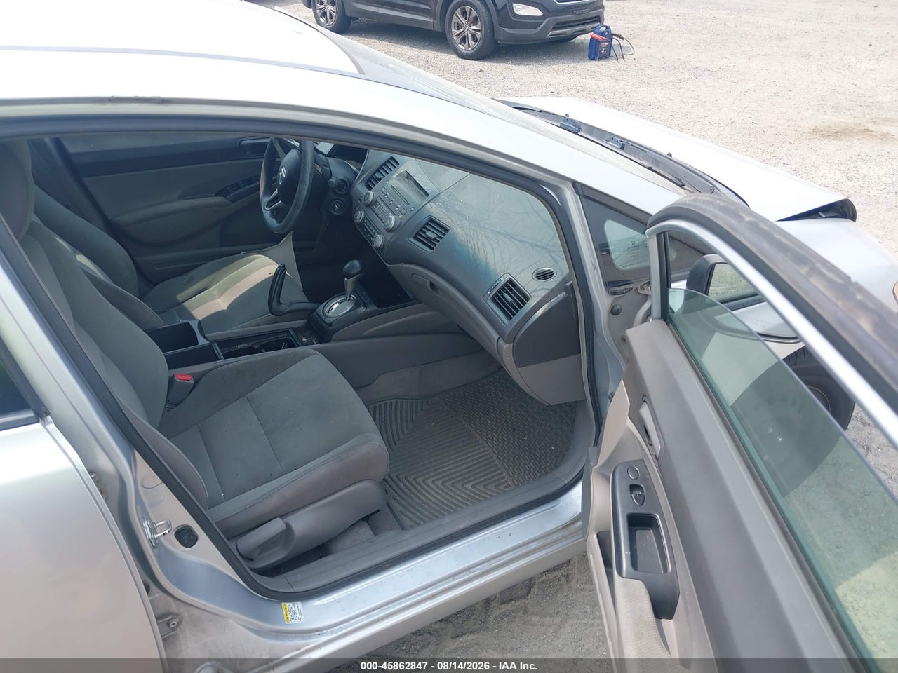 2010 HONDA CIVIC VP · 5/7