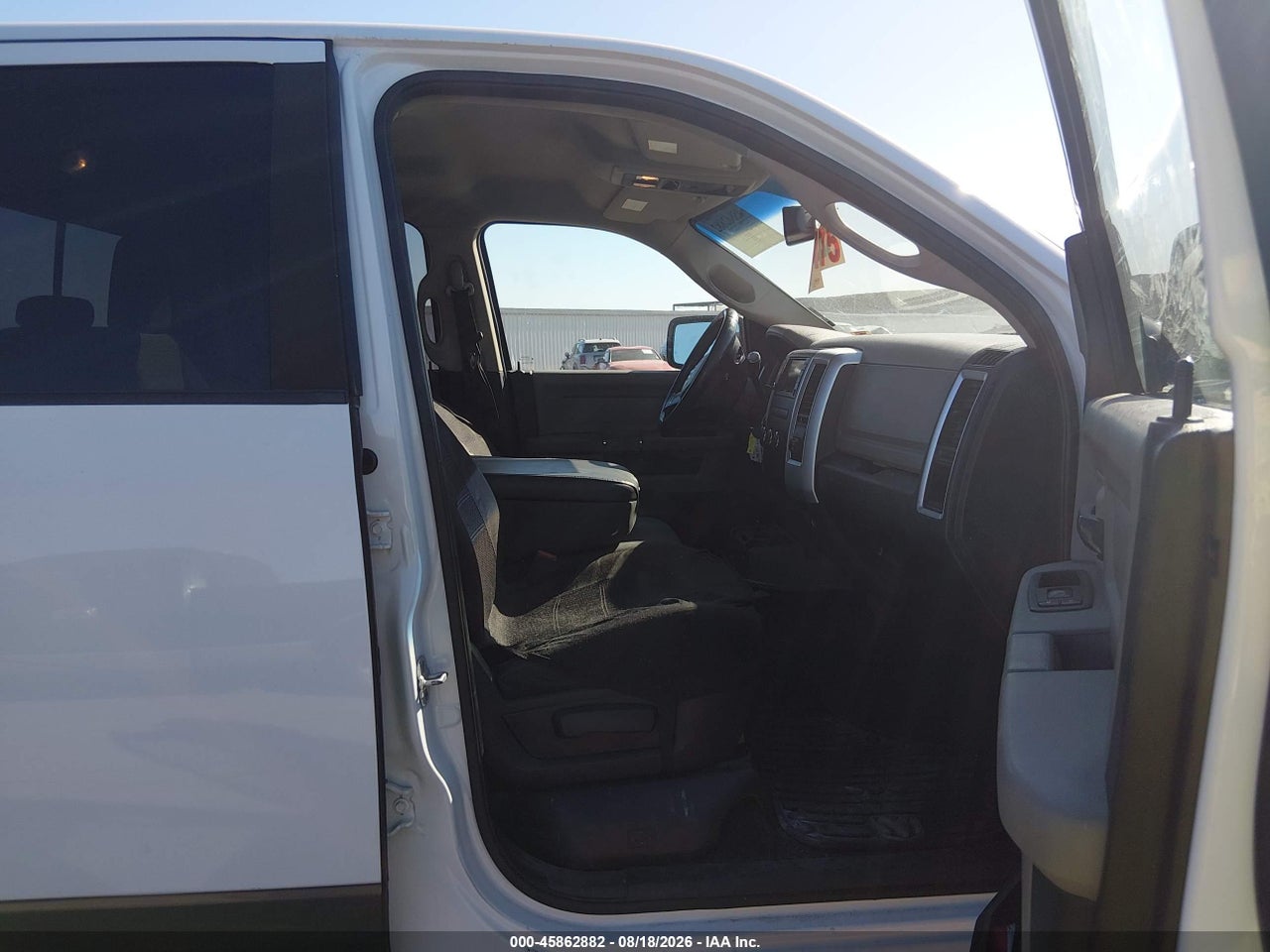 2011 RAM RAM 1500 SLT · 5/11