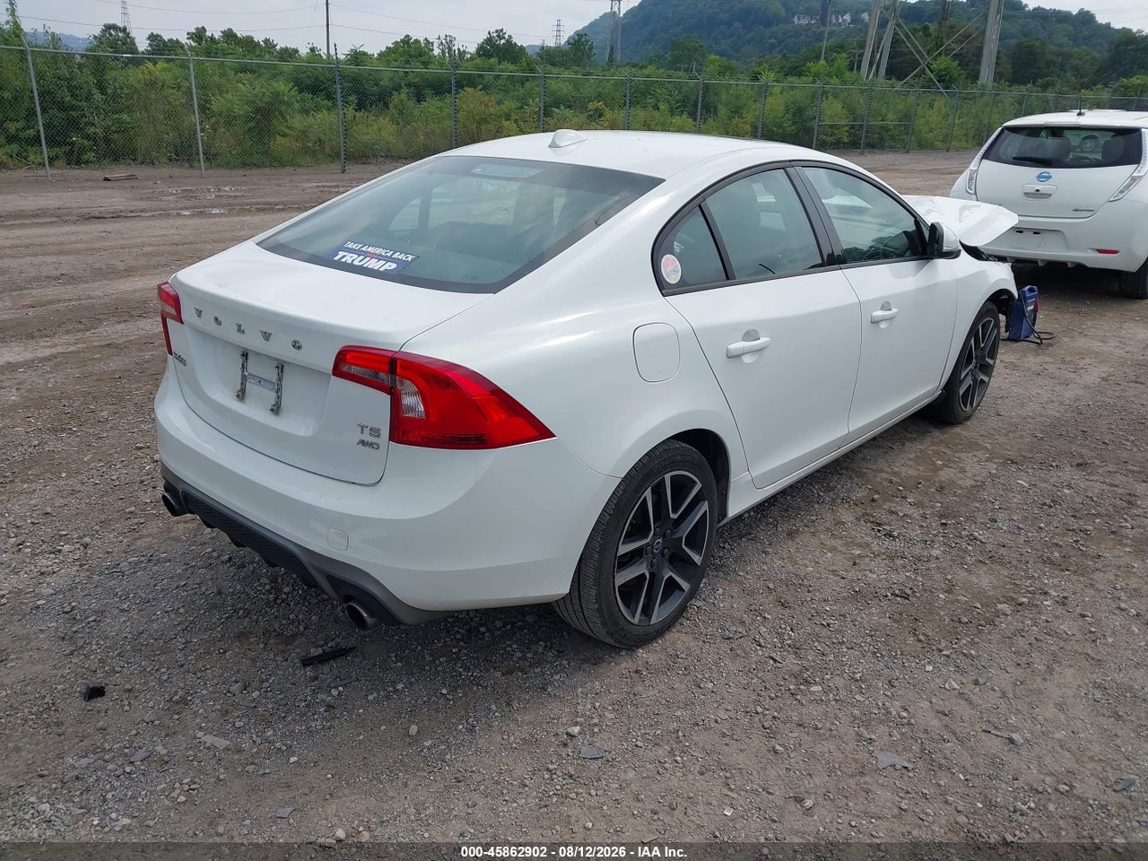 2017 VOLVO S60 T5 DYNAMIC · 4/11