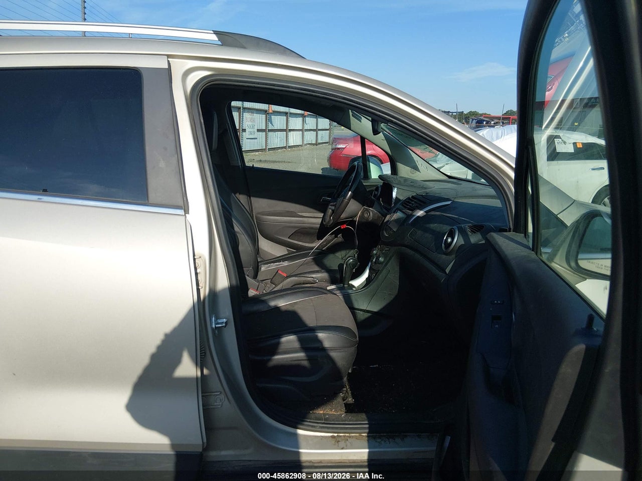 2016 CHEVROLET TRAX LT · 5/11