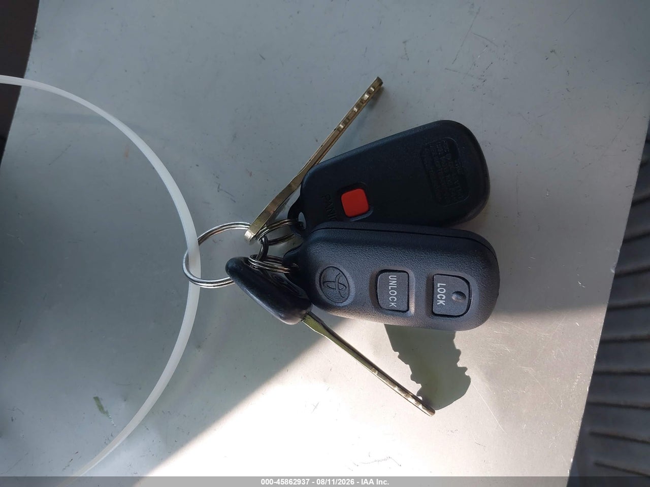 2T1BR32E33C****** · 2003 TOYOTA COROLLA LE · 11/11
