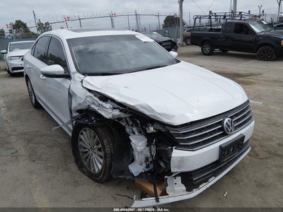 1VWBT7A37GC****** · 2016 VOLKSWAGEN PASSAT 1.8T SE