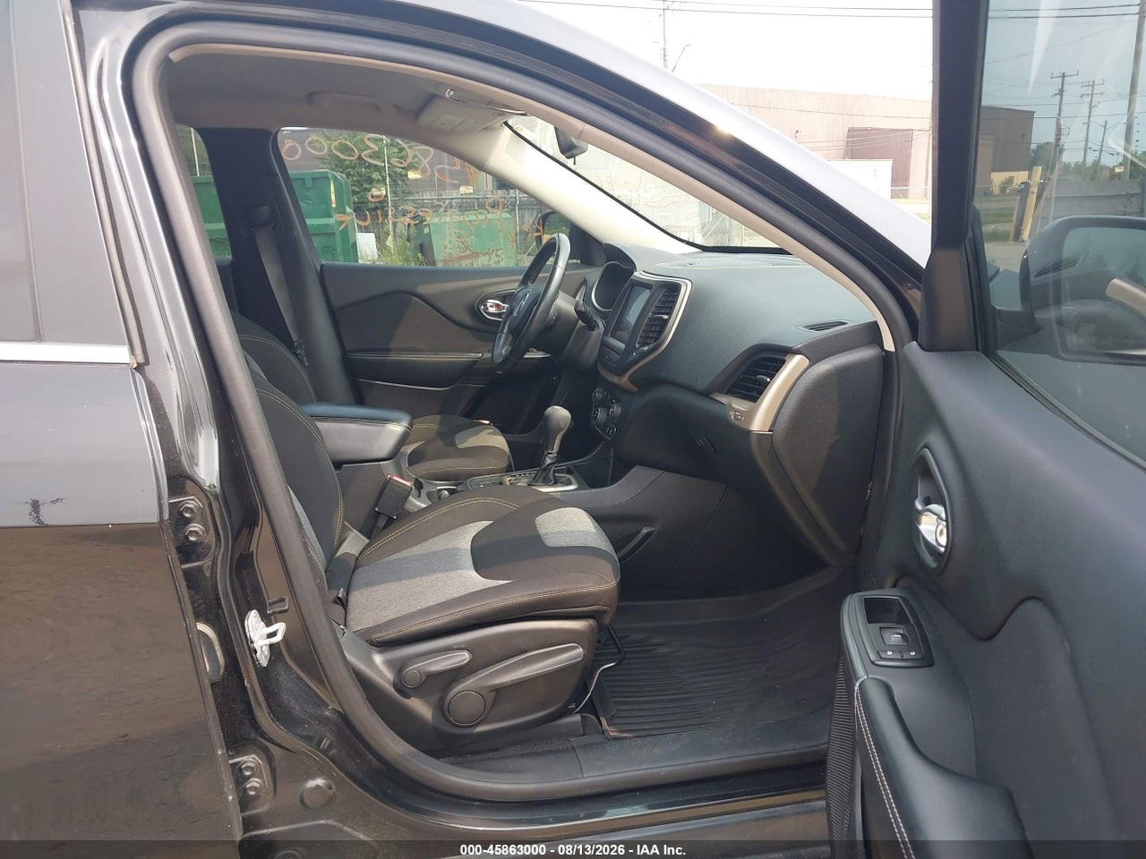 2014 JEEP CHEROKEE LATITUDE · 5/11