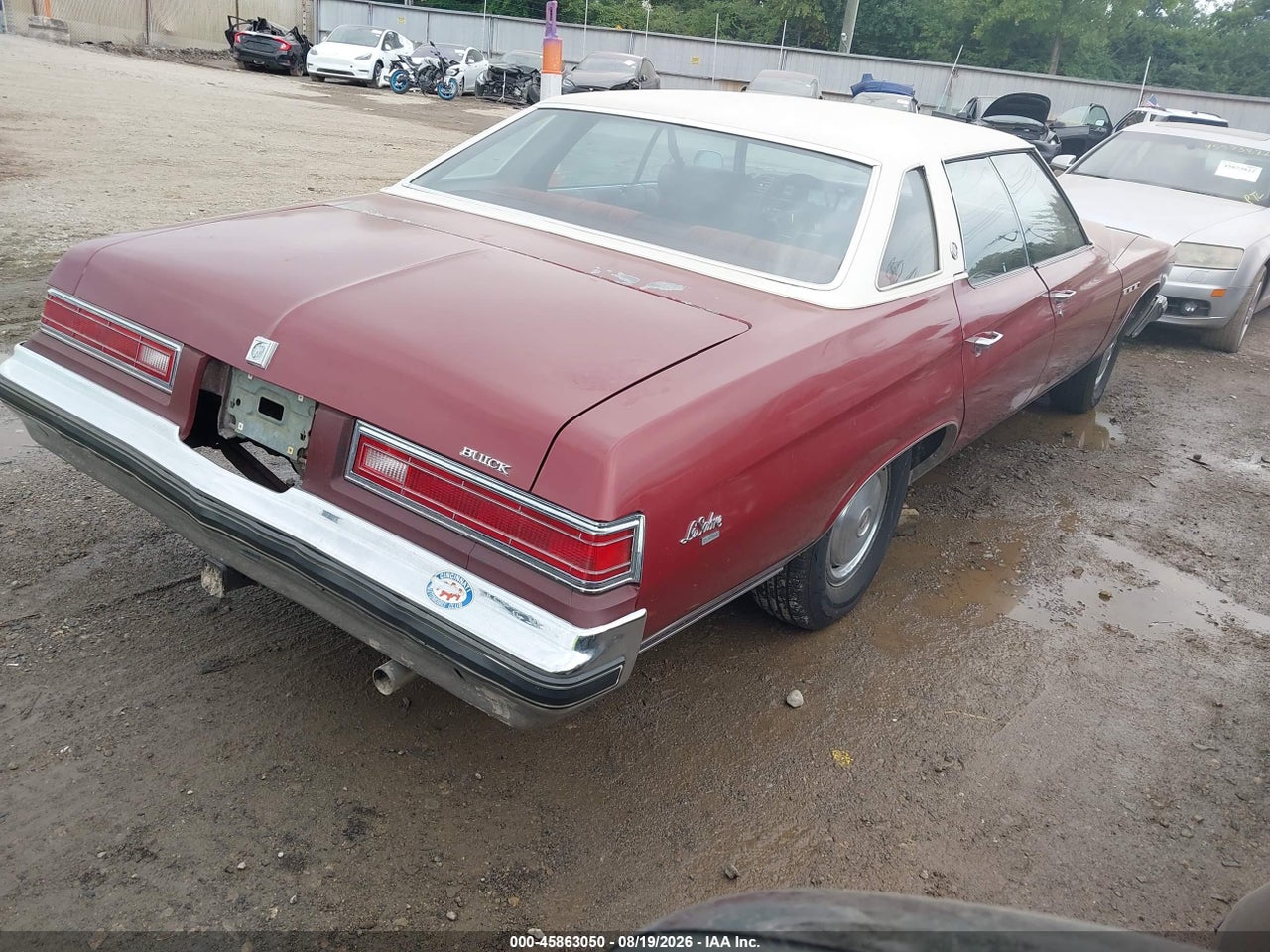 1975 BUICK LESABRE · 4/11