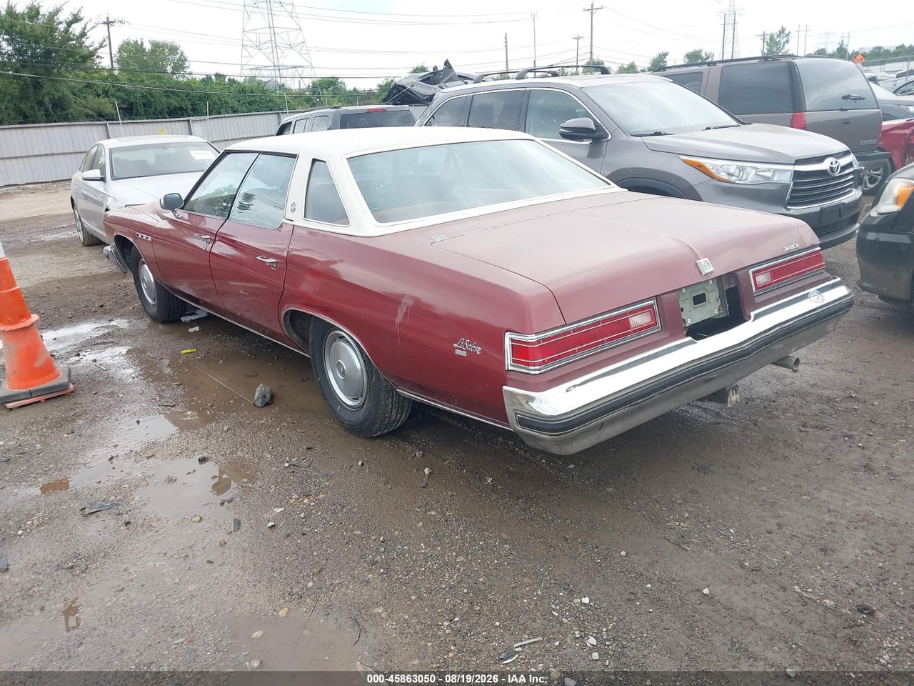 1975 BUICK LESABRE · 3/11