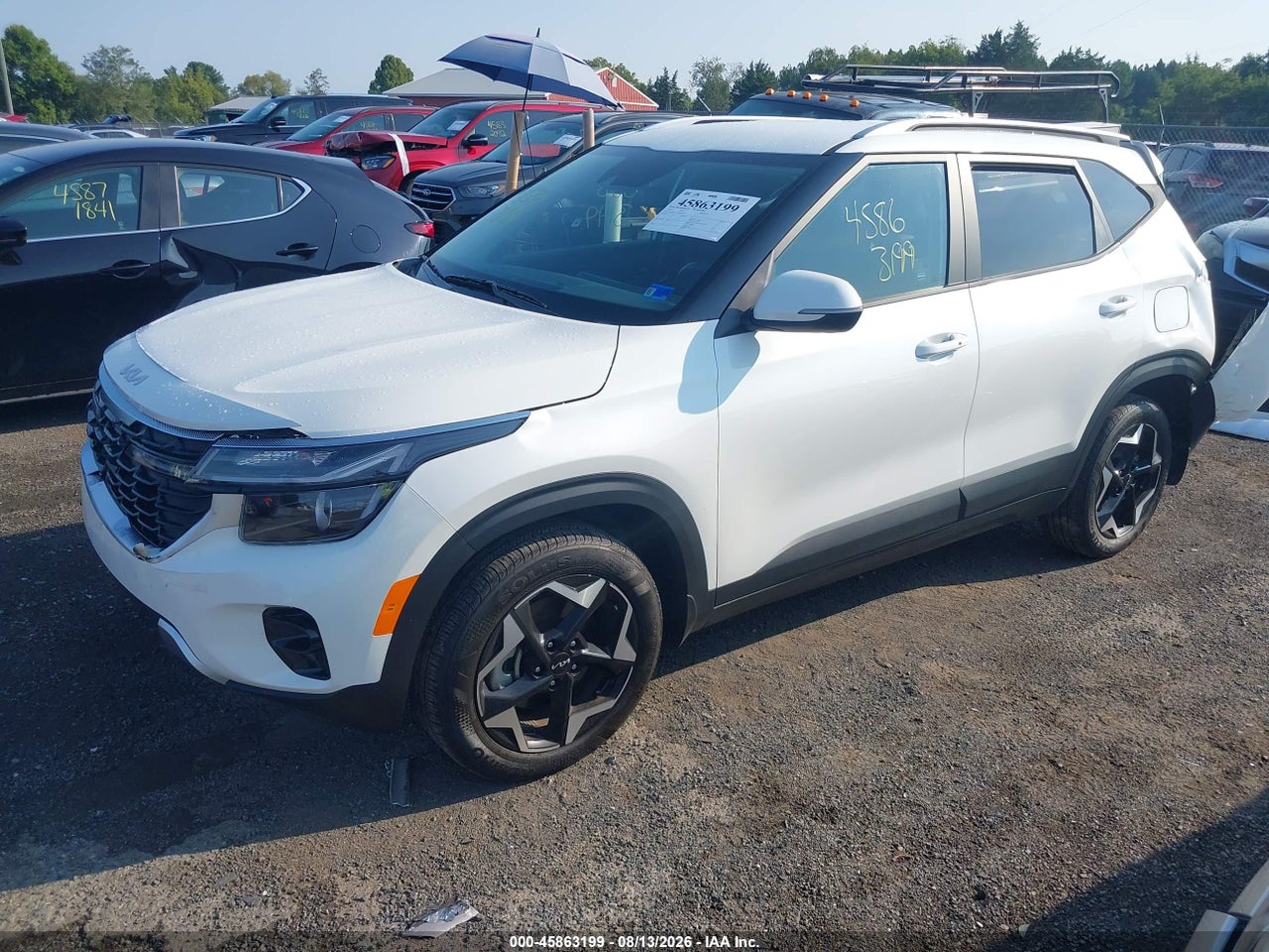 2025 KIA SELTOS S · 2/11