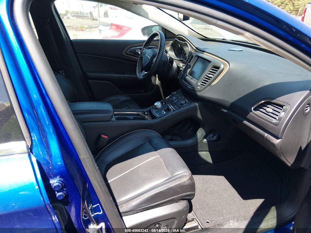 2015 CHRYSLER 200 C · 5/11