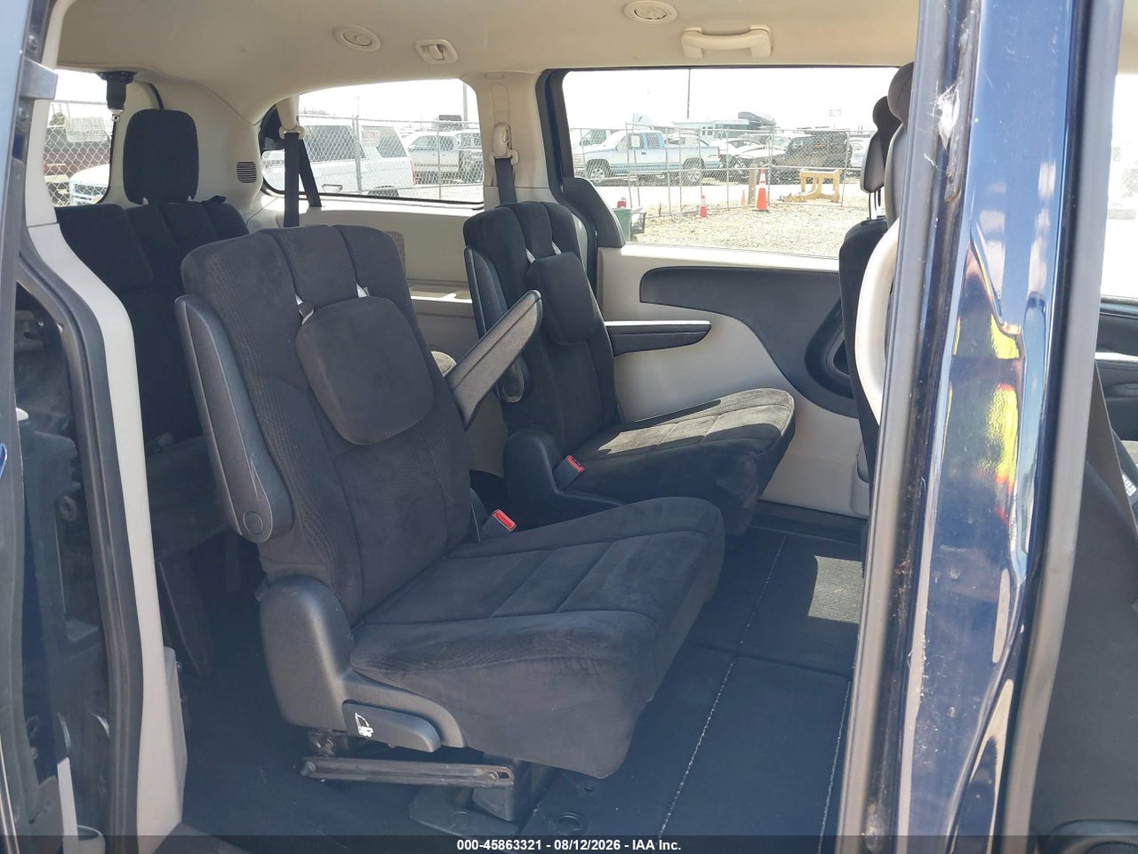 2C4RDGBG9DR****** · 2013 DODGE GRAND CARAVAN SE · 8/11