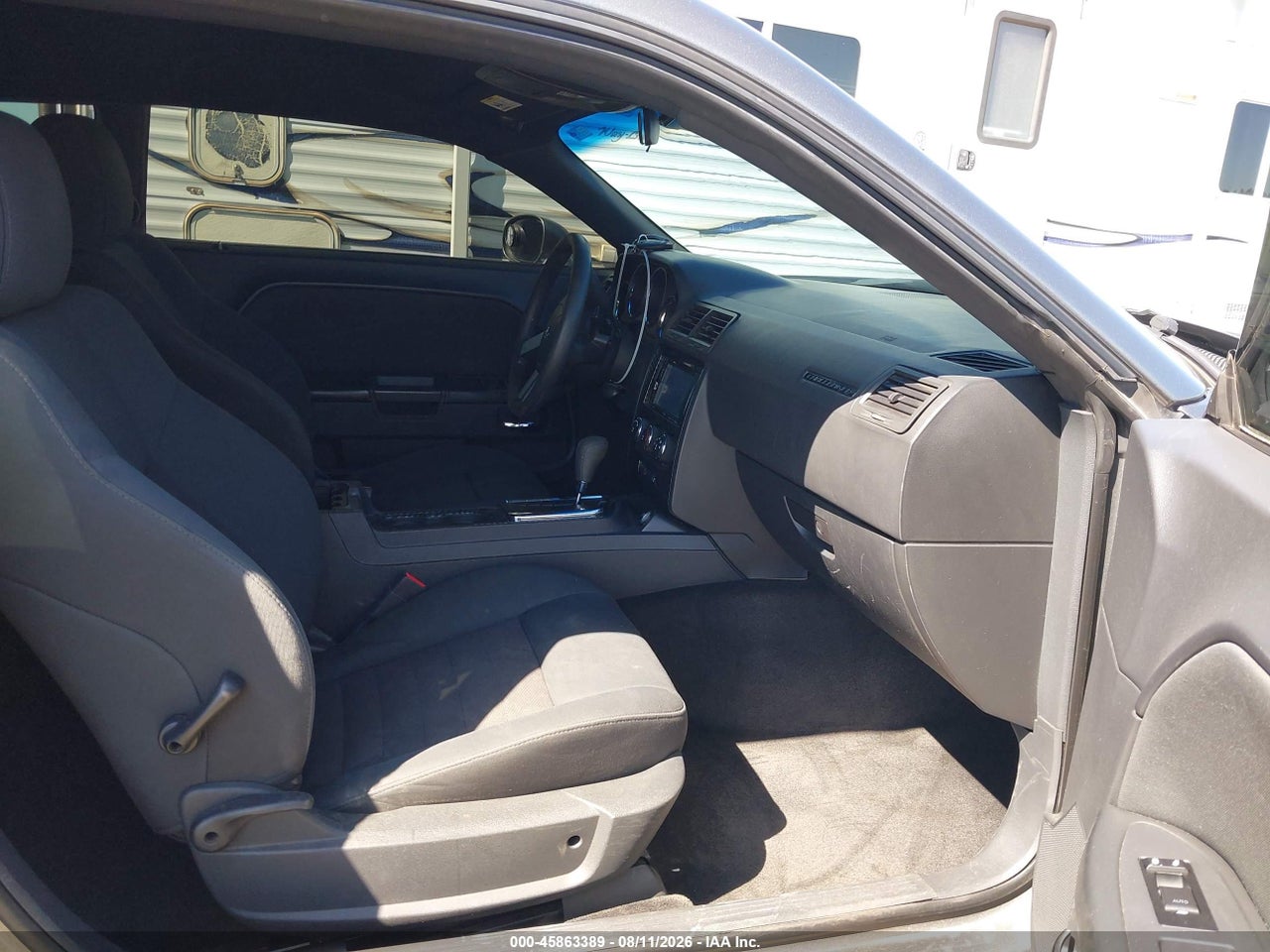 2010 DODGE CHALLENGER SE · 5/11
