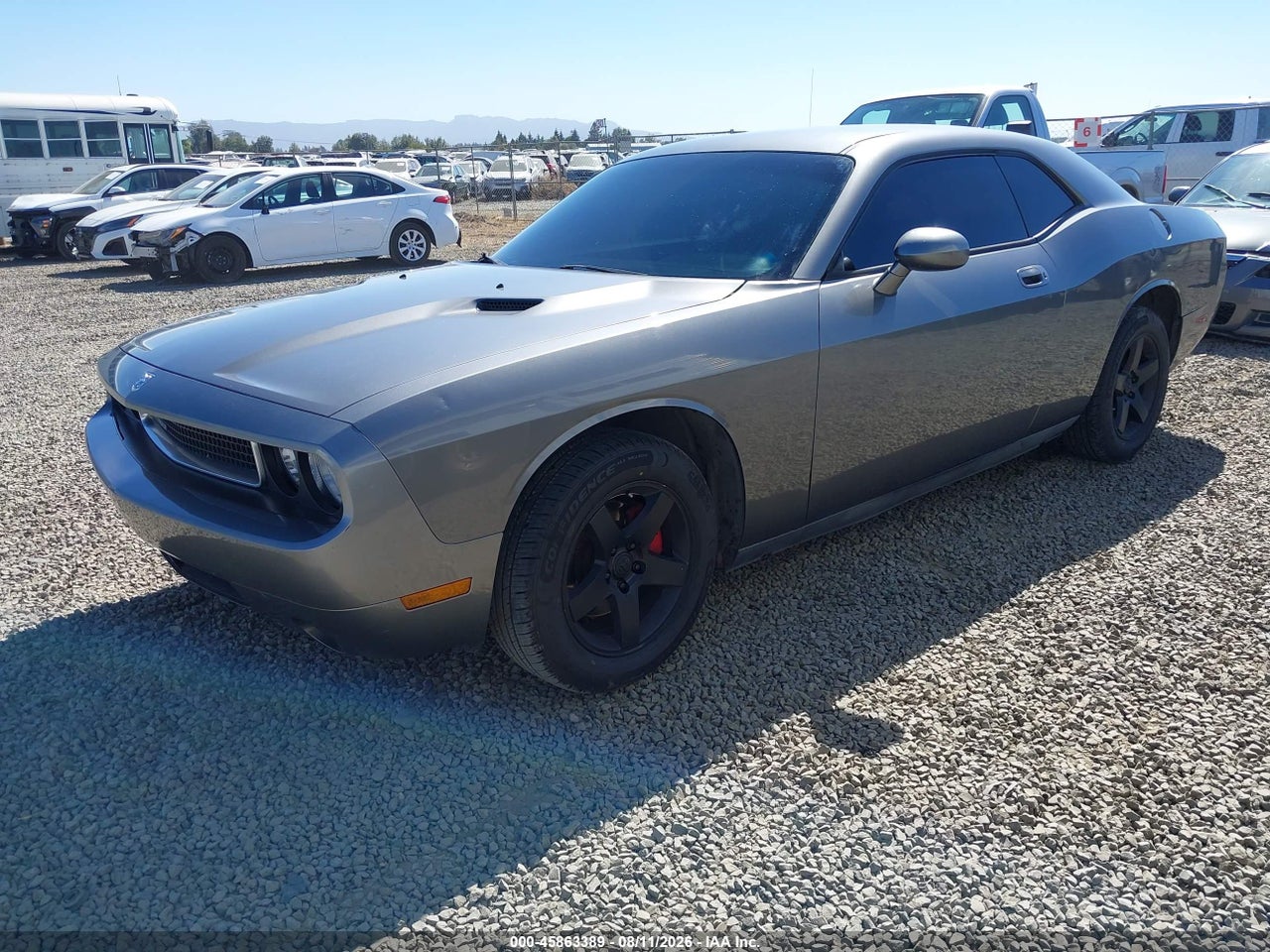 2010 DODGE CHALLENGER SE · 2/11