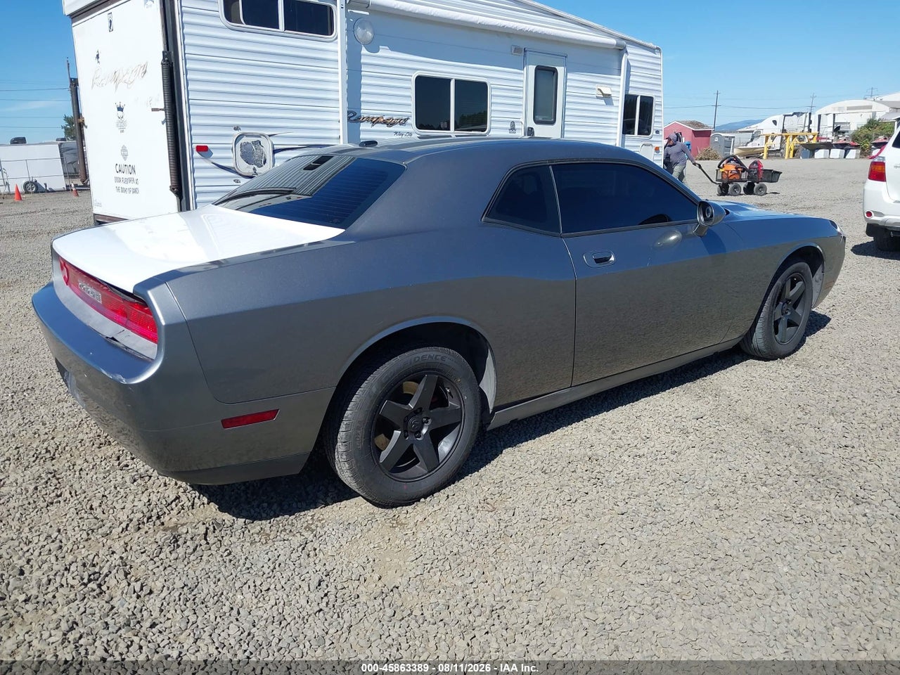 2010 DODGE CHALLENGER SE · 4/11