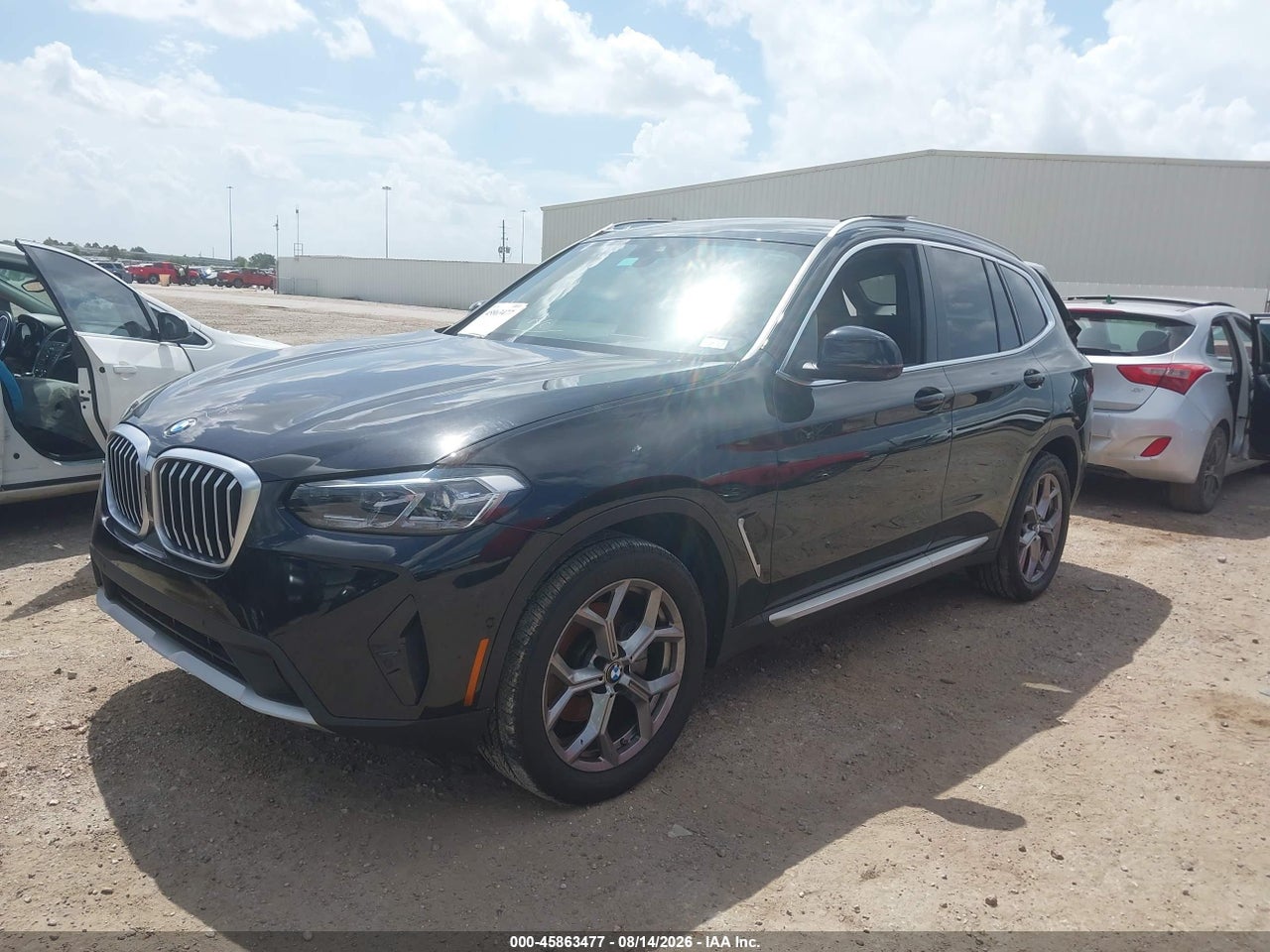 2024 BMW X3 SDRIVE30I · 2/11