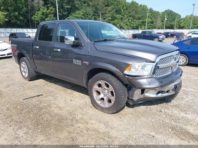 1C6RR7NT8HS****** · 2017 RAM 1500 LARAMIE  4X4 5'7 BOX