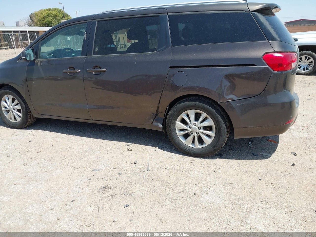 2017 KIA SEDONA LX · 6/11