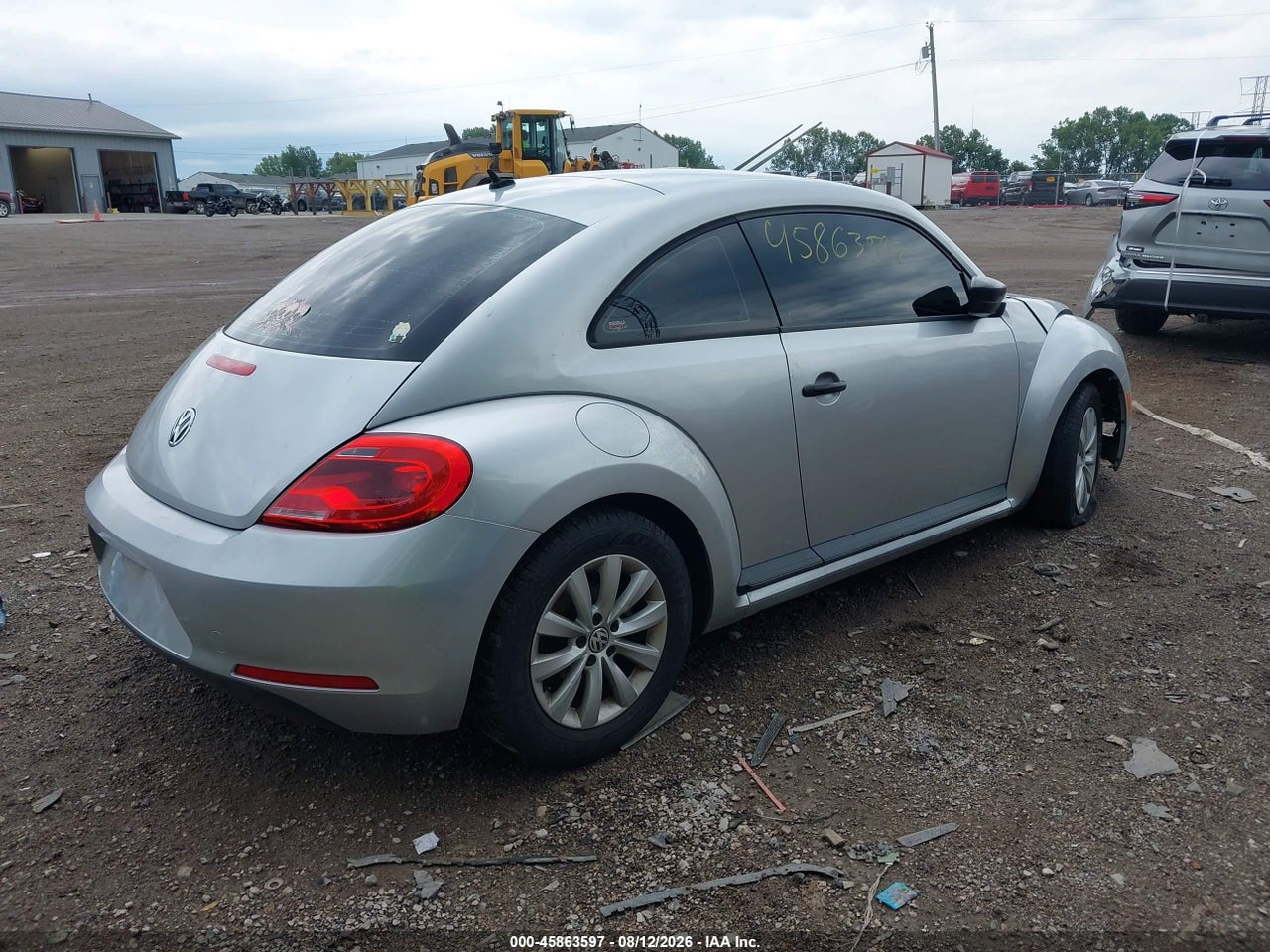 2014 VOLKSWAGEN BEETLE 2.5L ENTRY · 4/11