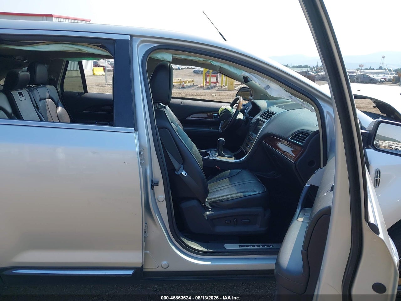 2011 LINCOLN MKX · 5/10