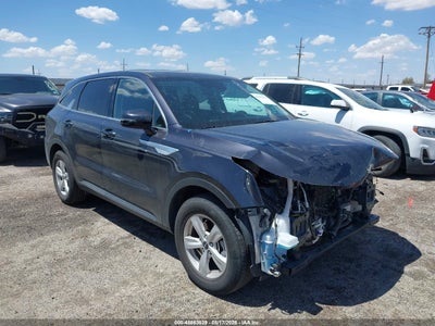 2025 KIA SORENTO LX