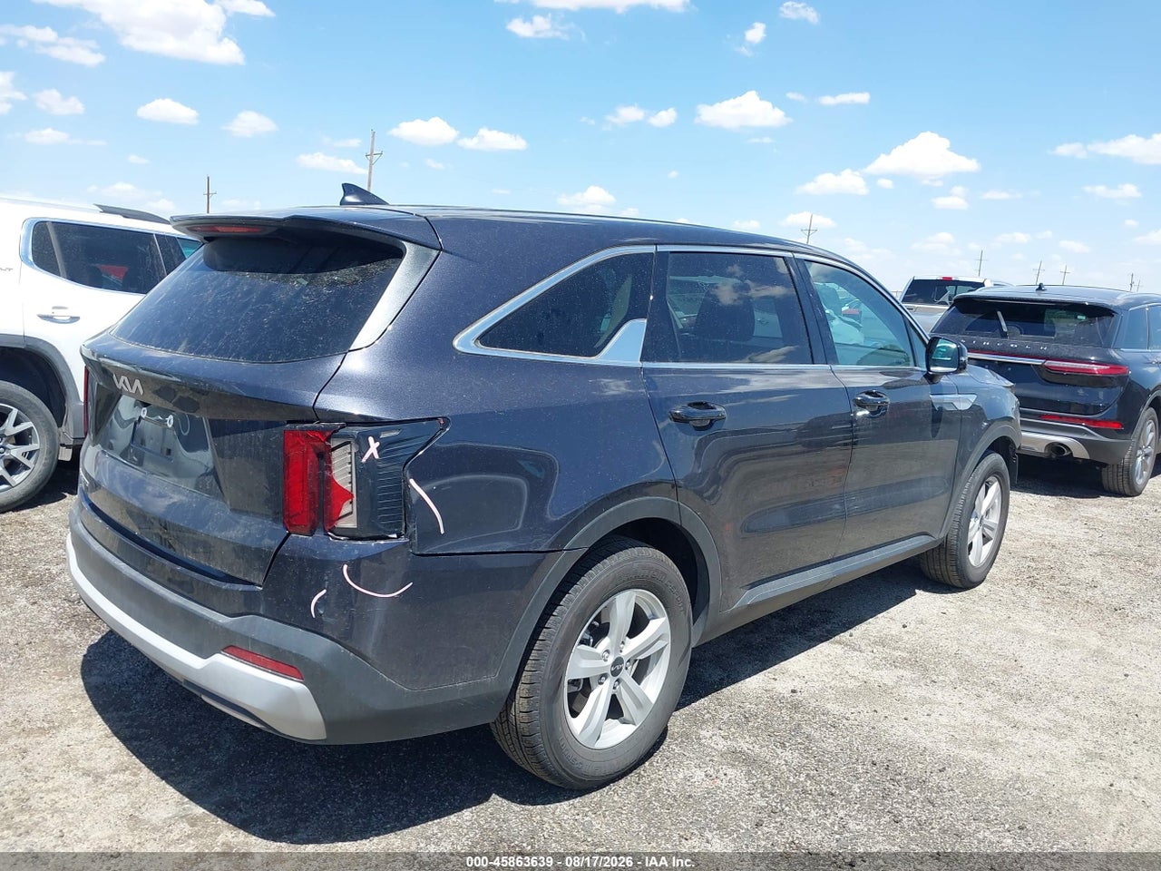 2025 KIA SORENTO LX · 4/11
