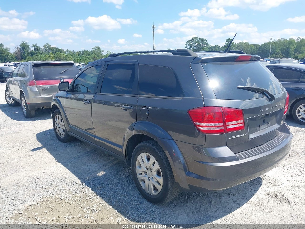 2017 DODGE JOURNEY SE · 6/10