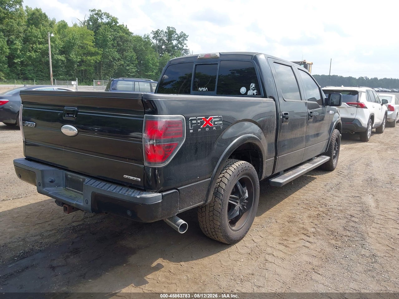 2011 FORD F-150 FX2 · 4/11