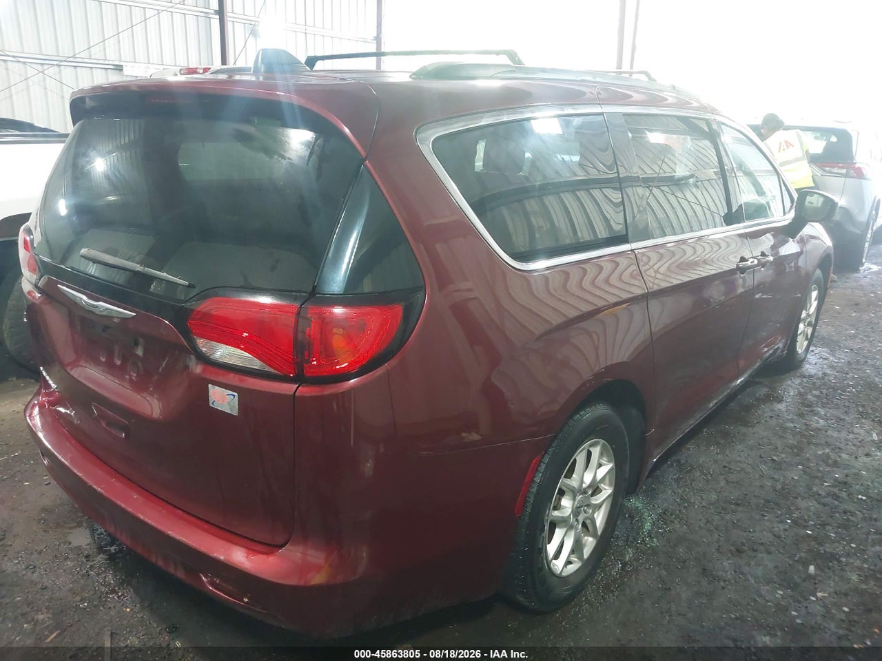 2021 CHRYSLER VOYAGER LXI · 4/11