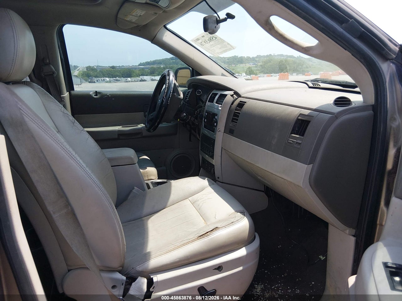 2004 DODGE DURANGO LIMITED · 5/11