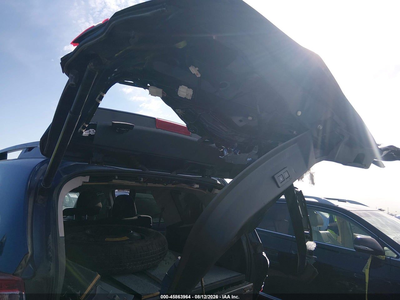 2022 SUBARU ASCENT PREMIUM · 6/10