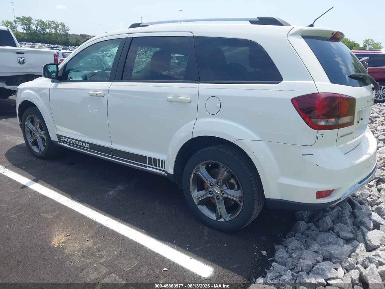 2016 DODGE JOURNEY CROSSROAD · 3/11