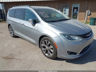 2C4RC1GG2KR****** · 2019 CHRYSLER PACIFICA LIMITED