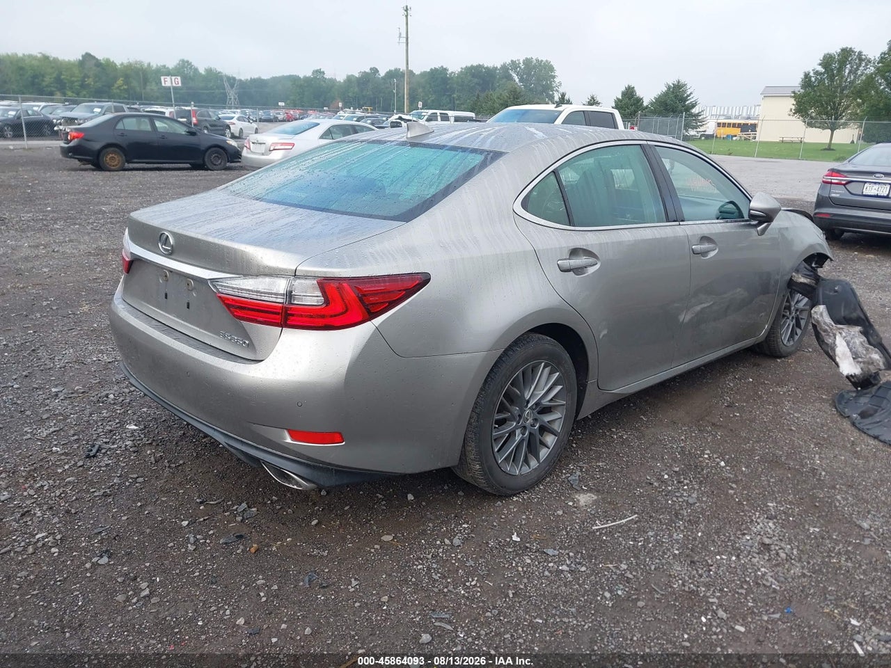 2018 LEXUS ES 350 · 4/11