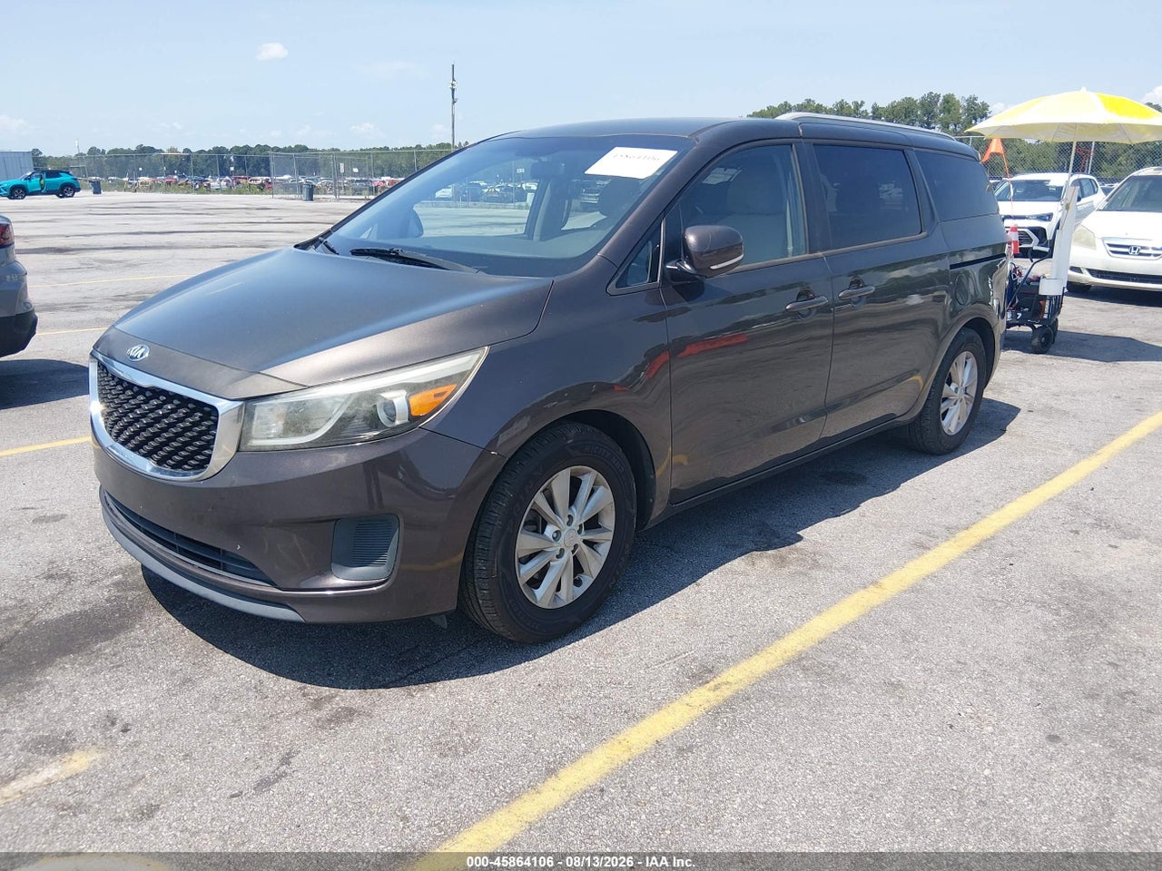 2016 KIA SEDONA LX · 2/11