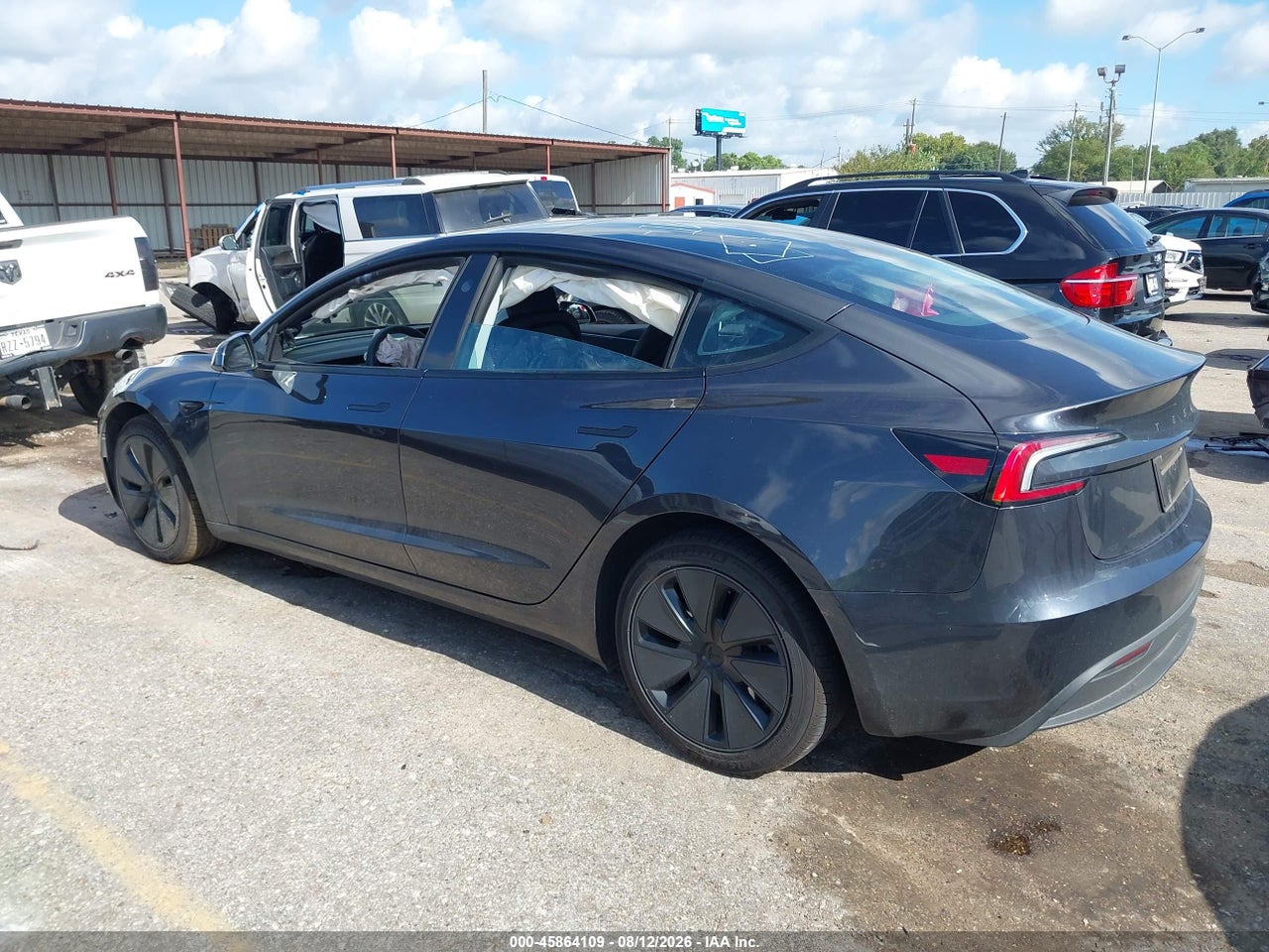 2026 TESLA MODEL 3 PREMIUM REAR-WHEEL DRIVE/REAR-WHEEL DRIVE · 3/9